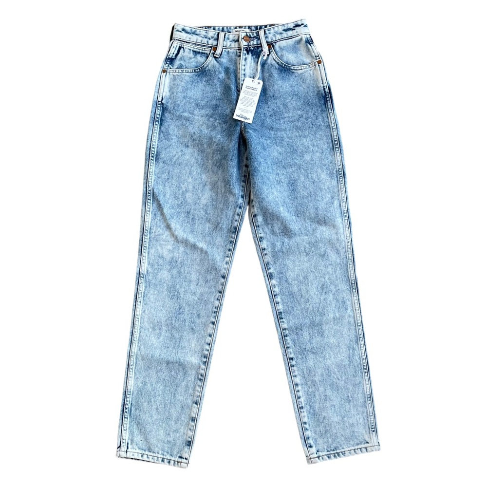 👖 Wrangler Light Wash Mom Jeans High Rise Tapered Leg NWT W25 L29 Casual